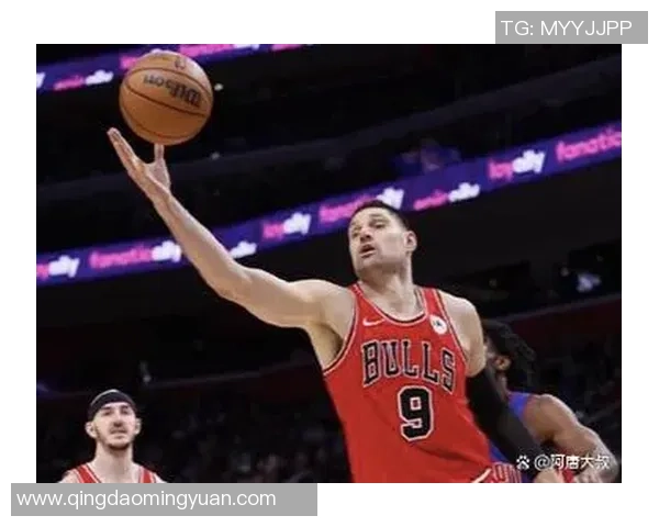 90年代公牛队与活塞队的经典对决回顾与战术分析